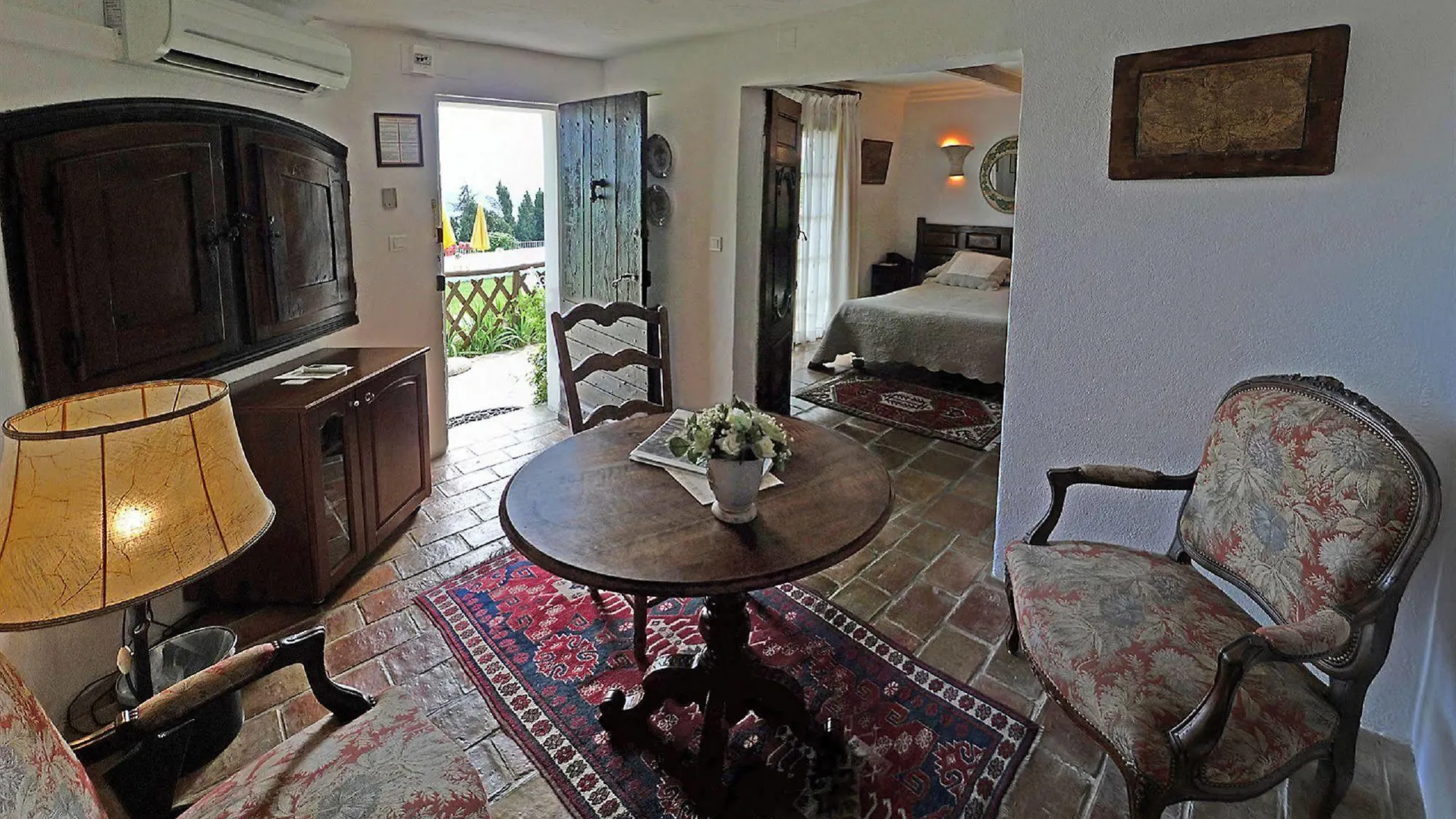 Le Hameau Hotel Saint-Paul-de-Vence 3*,