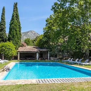 La Magdeleine - Mathias Dandine Hotel