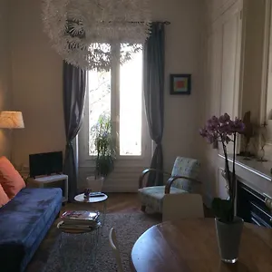 le-gambetta-lyon.hotels-rhonealpes.com/