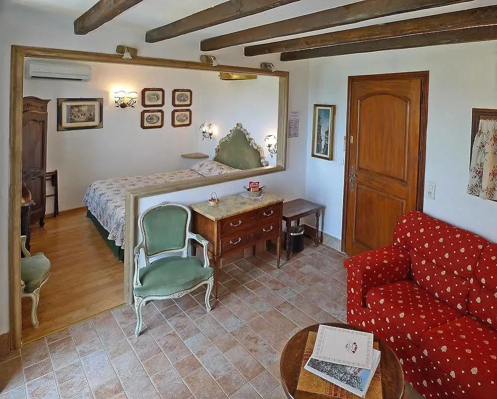 Le Hameau Hotel Saint-Paul-de-Vence 3*,